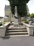 Le monument aux morts.