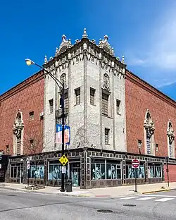 Détails de l'angle du bâtiment.