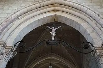 arc triomphale et poutre de gloire.