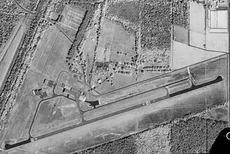 Aérodrome d'Arcachon le 15 juin 1984 et la piste allongée