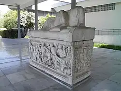 Sarcophage amazonomachie et chasse au sanglier.