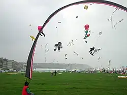 Le terrain de vol des cerfs-volants traditionnels.