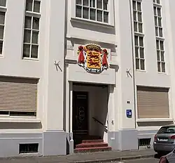 L'entrée du public.