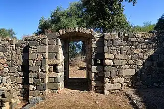 Porte latérale nord