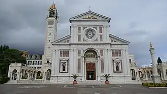 Image illustrative de l’article Basilique de l'Enfant-Jésus-de-Prague d'Arenzano