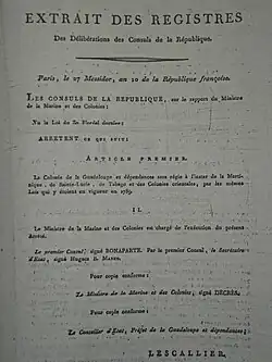 Arrêté consulaire du 27 messidor an X (16 juillet 1802), version imprimée localement diffusée par la circulaire du préfet colonial de la Guadeloupe du 6 prairial an X aux commissaires des quartiers.
