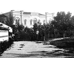 Le pavillon de commandement en 1866, quelques années après sa construction.