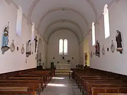La nef de l'église Saint-Martin des Jumeaux.