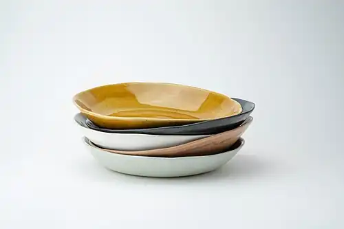 Assiettes creuses de la céramiste  Marion Graux