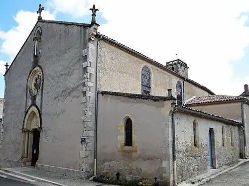Front et mur sud de l'église