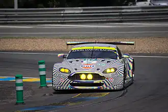 Aston Martin Vantage GTE aux 24 Heures du Mans 2015.