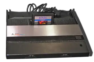 La console de jeu Atari 5200.