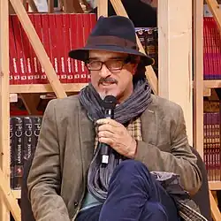 Description de cette image, également commentée ci-après