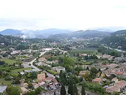 Vue d'Aubenas et de sa campagne environnante.