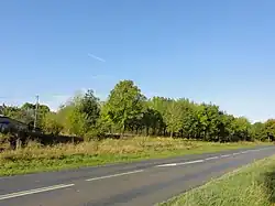 Le carreau de fosse vu depuis la chaussée Brunehaut.