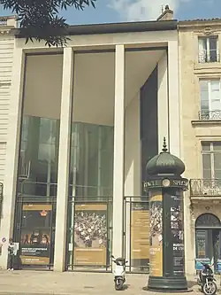 Description de cette image, également commentée ci-après