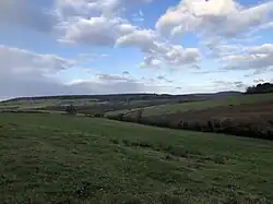 La Combe aux Rats à l'est du village