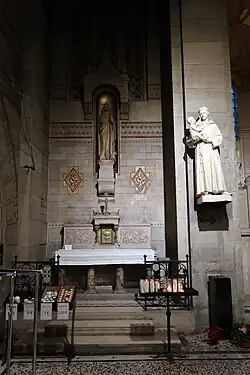 Chapelle absidiale Sainte Geneviève.