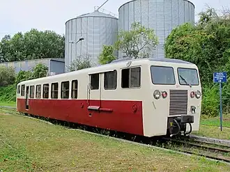 Verney X 211 (gare de Luçay-le-Mâle).
