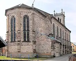 L'église Sainte-Catherine, côté nord-est.