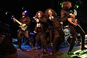 Description de cette image, également commentée ci-après