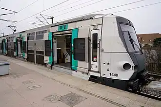 Un MI 09 à Sartrouville