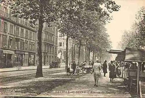 Contre-allée vers 1930.
