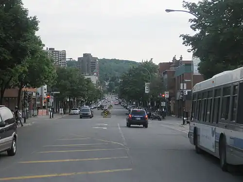 Description de l'image Avenue Laurier juin 2010.jpg.