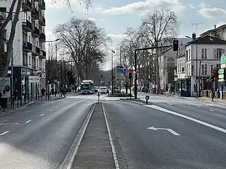 Image illustrative de l’article Avenue Paul-Doumer (Rueil-Malmaison)