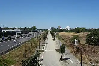 Image illustrative de l’article Avenue Bernard-Maris