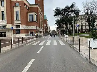 Image illustrative de l’article Avenue de la République (Montrouge)