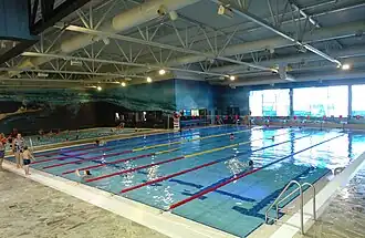 Le grand bassin de natation.