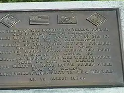 Plaque souvenir pour rappeler l'incident du peuplier survenu en 1976