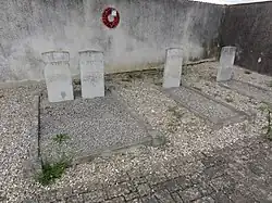 Tombes de guerre de la CWGC.