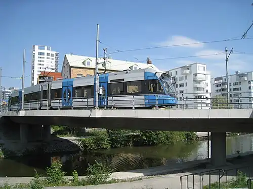 Bällsta bro et tvärspårvägen vus de Hamngatan.