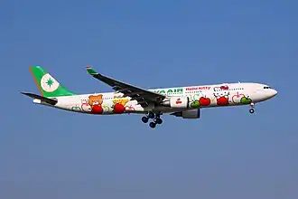 Publicité pour Hello Kitty sur un avion de Eva Air