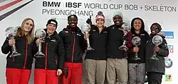 Kehri Jones sur le podium de la coupe du monde féminine de bobsleigh 2016/17 à PyeongChang