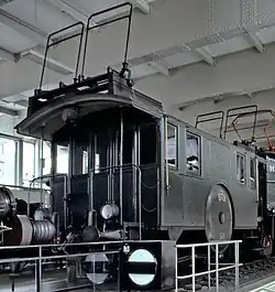Le 21 juillet 1899 le Burgdorf-Thoune-Bahn est la première ligne électrifiée d'Europe (triphasé 750 V 40 Hz).