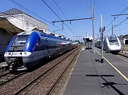 TER assurant la relation de Tours à Poitiers.