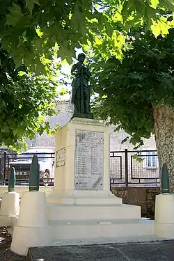 Le monument aux morts (août&nbsp;2011)