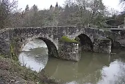 Pont médiéval roman.