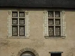 Deux baies de l'étage.