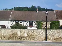 Dépendance en colombages d'une maison de la Grande-rue