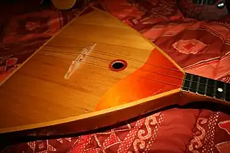 Image illustrative de l’article Balalaïka