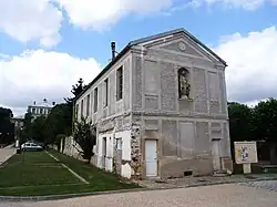 La maladrerie du château.