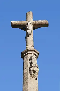 Face ouest de la croix.