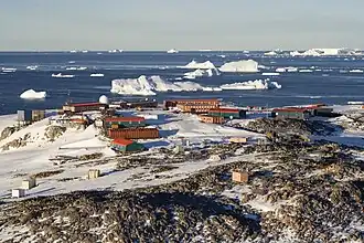 Base d'Umont d'Urville, Terre Adélie, terres australes et antarctiques françaises.