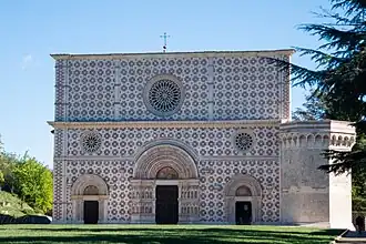 Image illustrative de l’article Basilique Sainte-Marie de Collemaggio