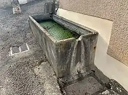 Fontaine de la rue de l'école.