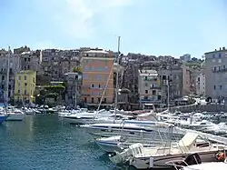 Maisons du U Puntettu de la rive sud